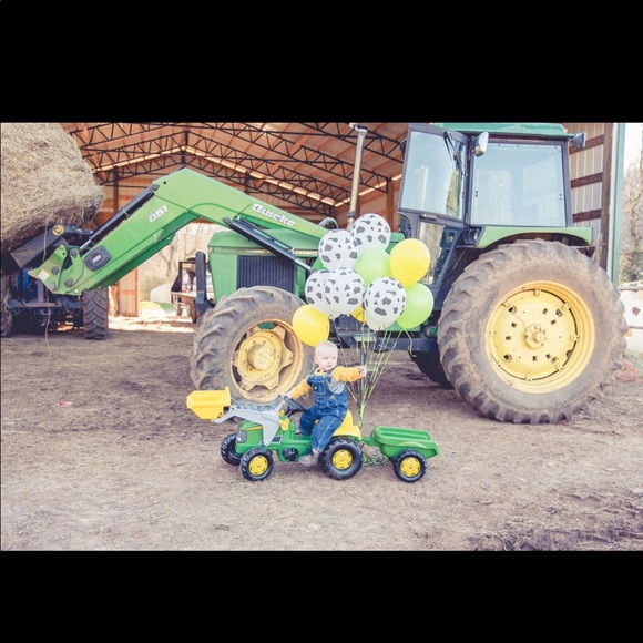 Meet Your Posher - Picture 1 of 8